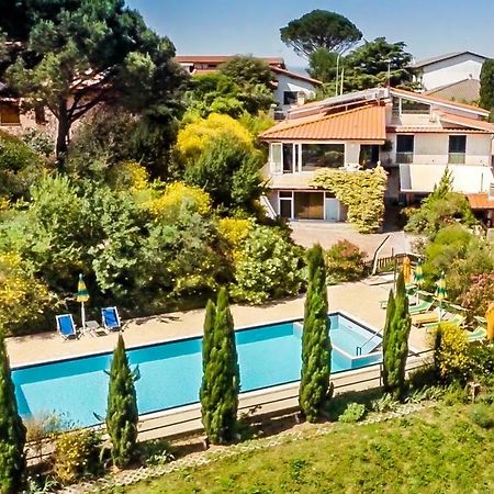 מונטלופו פיורנטינו Holiday Home Villa Bobolino מראה חיצוני תמונה