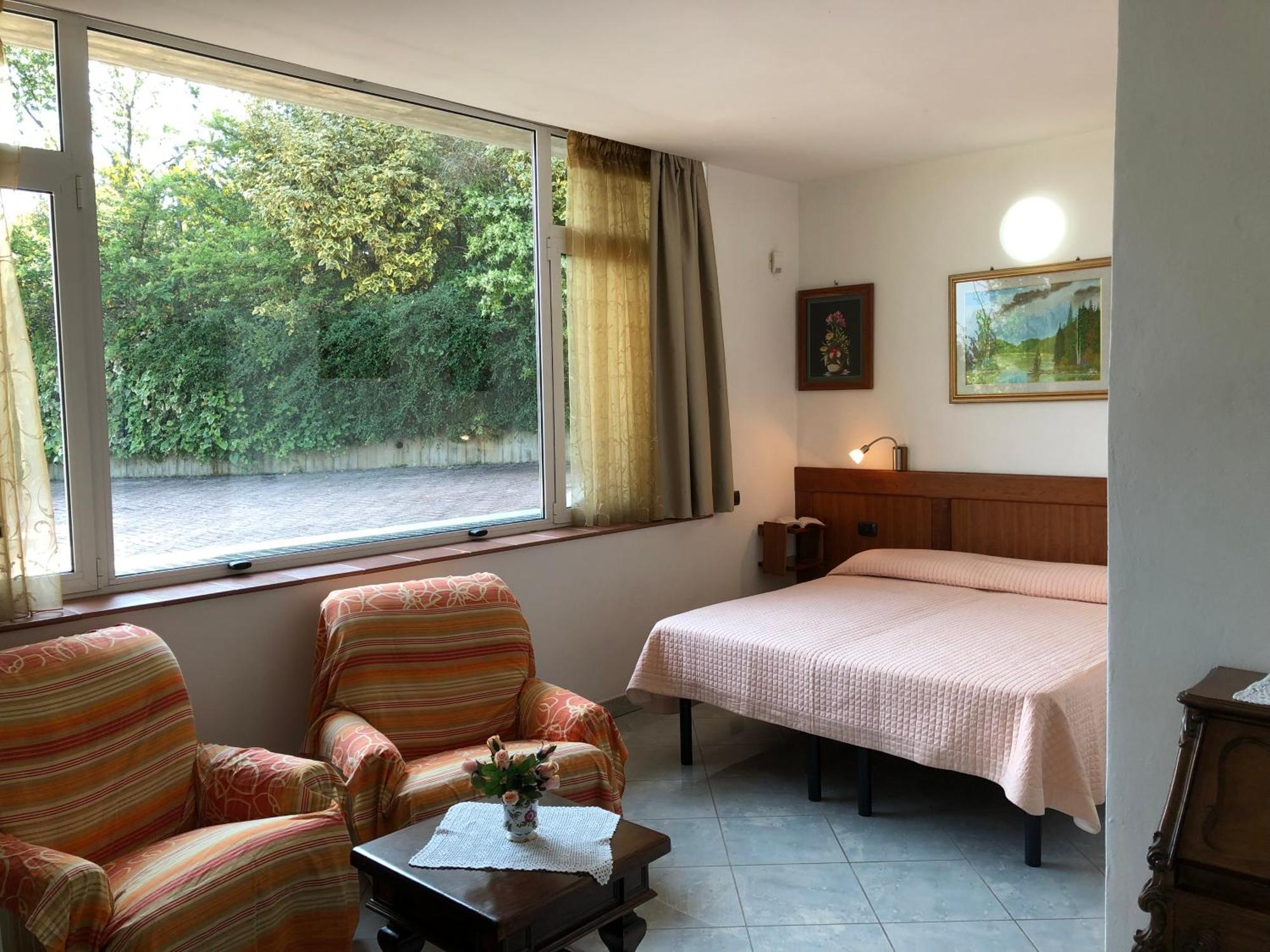 מונטלופו פיורנטינו Holiday Home Villa Bobolino מראה חיצוני תמונה