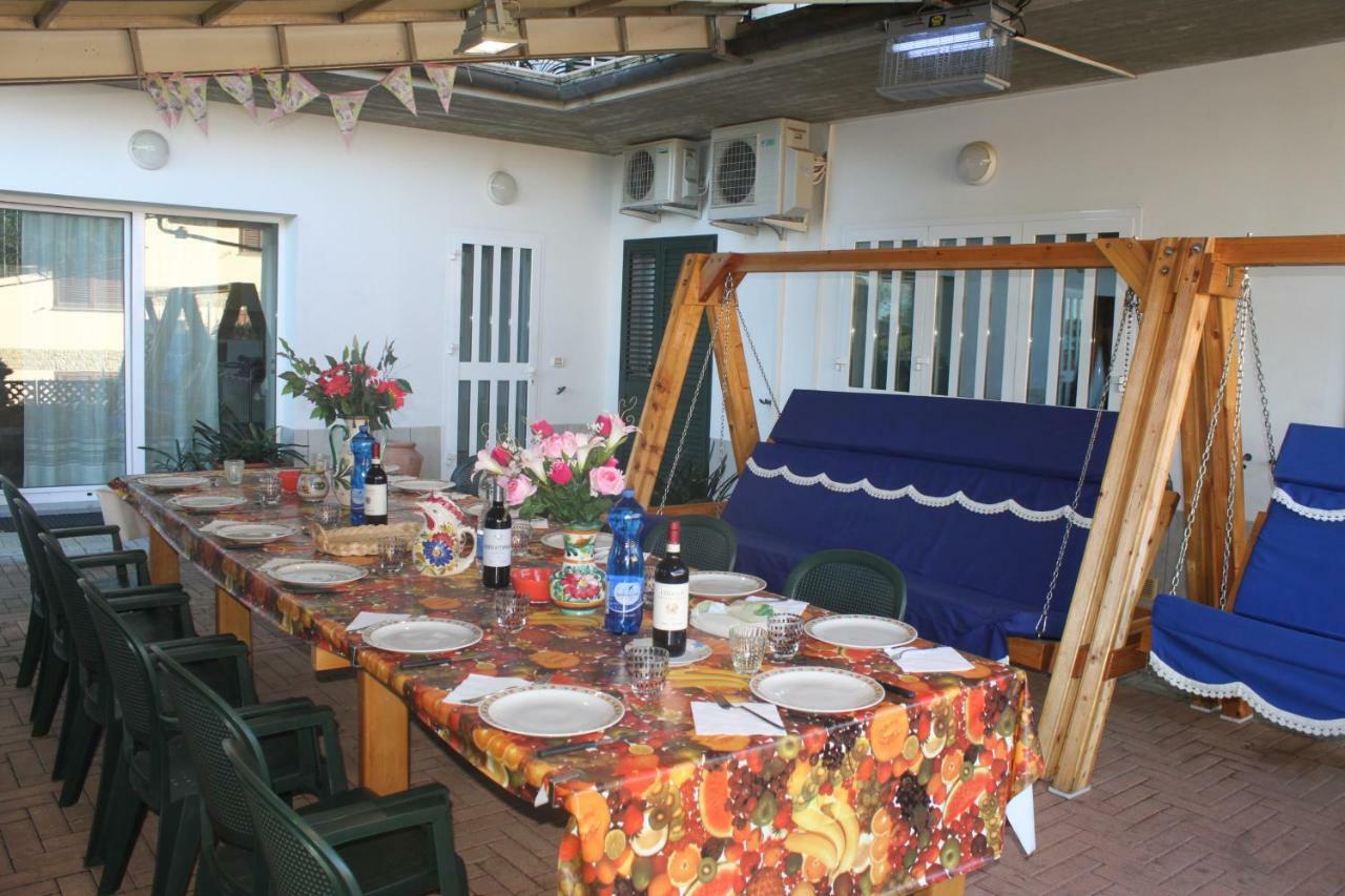 מונטלופו פיורנטינו Holiday Home Villa Bobolino מראה חיצוני תמונה