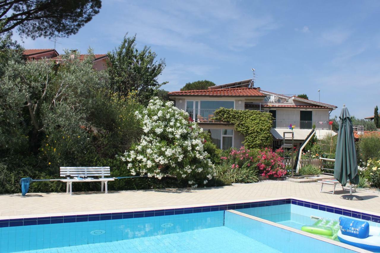 מונטלופו פיורנטינו Holiday Home Villa Bobolino מראה חיצוני תמונה