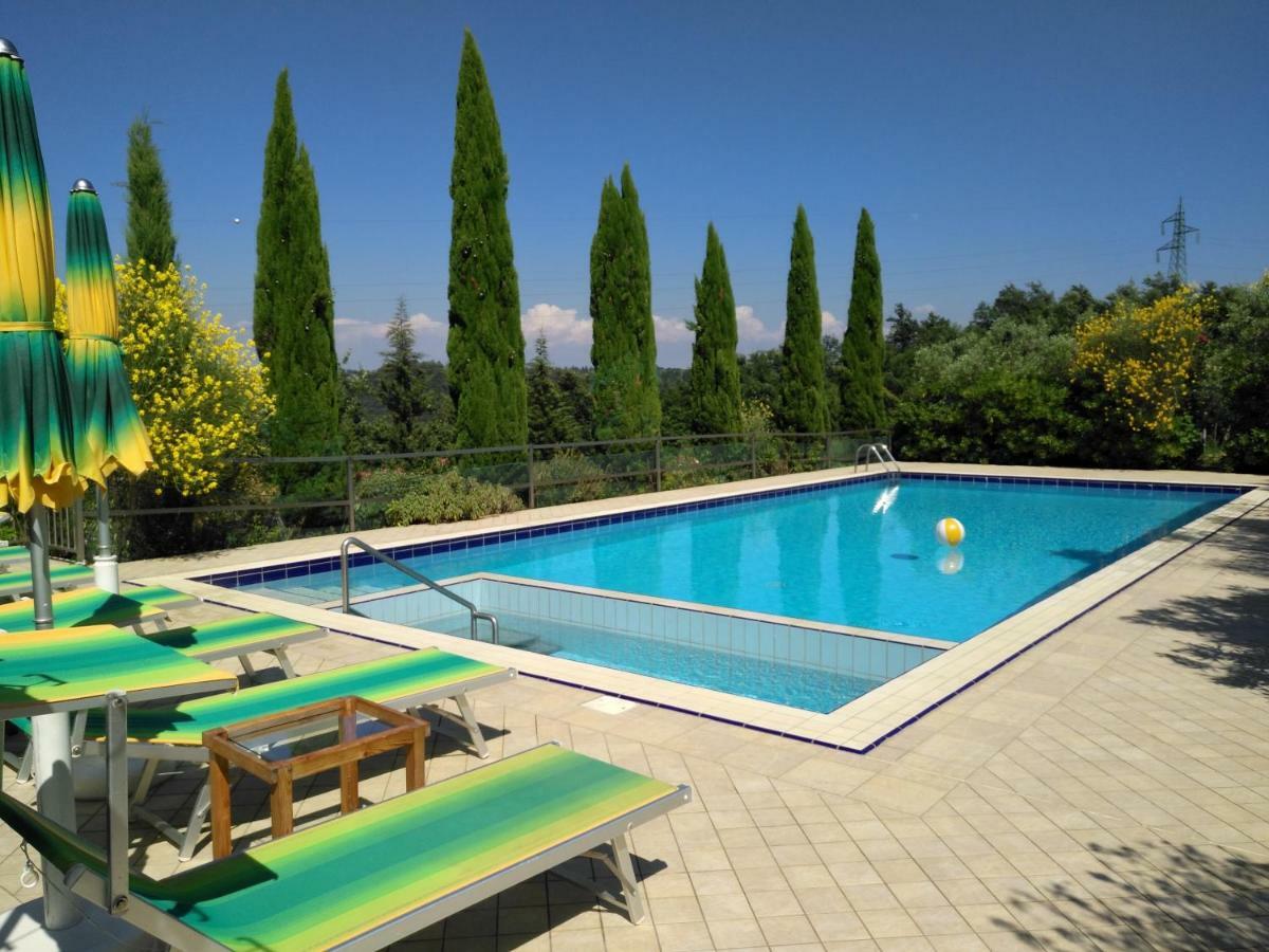 מונטלופו פיורנטינו Holiday Home Villa Bobolino מראה חיצוני תמונה