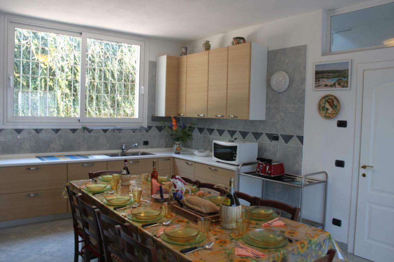 מונטלופו פיורנטינו Holiday Home Villa Bobolino מראה חיצוני תמונה