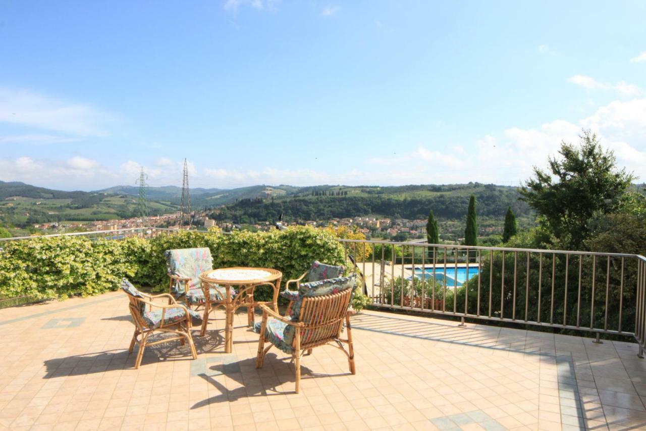 מונטלופו פיורנטינו Holiday Home Villa Bobolino מראה חיצוני תמונה