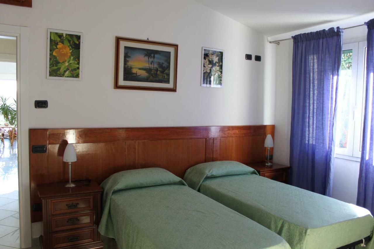 מונטלופו פיורנטינו Holiday Home Villa Bobolino מראה חיצוני תמונה